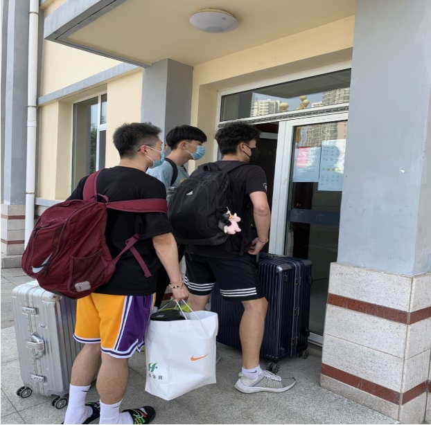 95a73682cca54b84a56430c7050dce2d