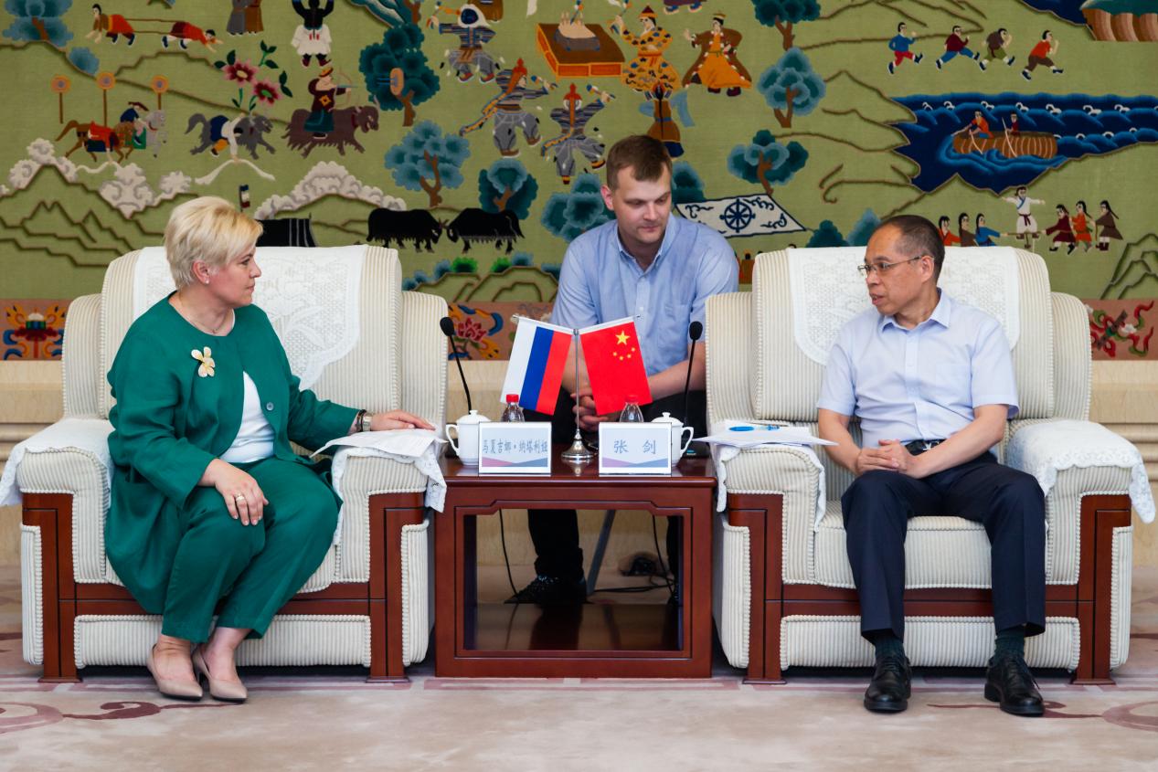 7ac5a9319b634ec2807524c9b7d793c6